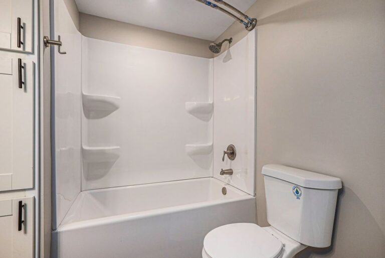 3 Bedroom | Fremont Flats_08